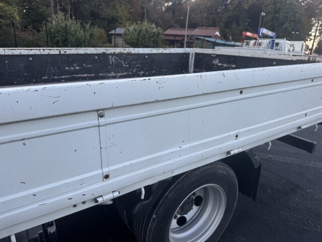 いすゞエルフクレーン4段小型（2t・3t）[写真33]