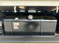 いすゞエルフクレーン4段小型（2t・3t）[写真41]