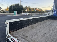 いすゞエルフクレーン4段小型（2t・3t）[写真10]