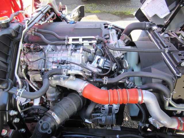 三菱ふそうキャンタークレーン4段小型（2t・3t）[写真16]