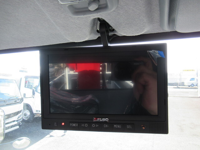 三菱ふそうキャンタークレーン4段小型（2t・3t）[写真24]