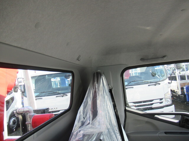 三菱ふそうキャンタークレーン4段小型（2t・3t）[写真25]