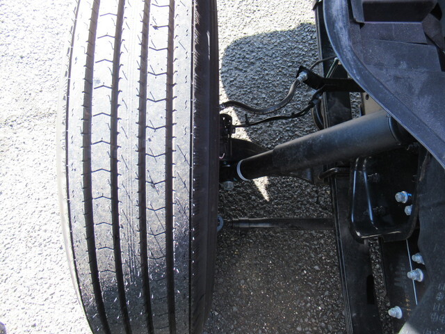 三菱ふそうキャンタークレーン4段小型（2t・3t）[写真26]