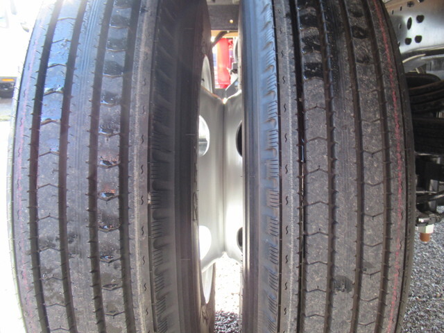 三菱ふそうキャンタークレーン4段小型（2t・3t）[写真28]