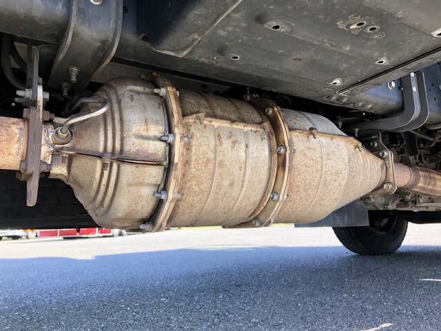 いすゞフォワード冷凍車（冷蔵車）中型（4t）[写真21]