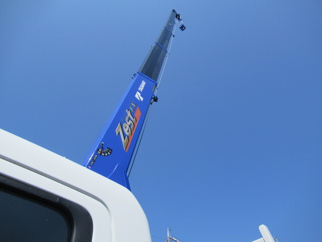 三菱ふそうキャンタークレーン5段小型（2t・3t）[写真10]