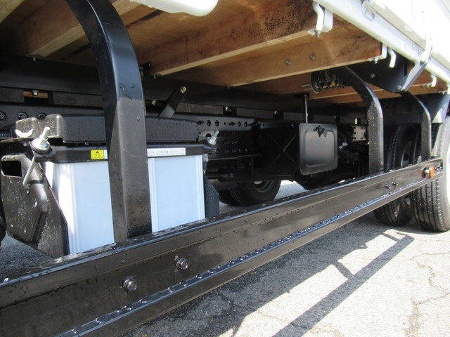 三菱ふそうキャンタークレーン5段小型（2t・3t）[写真15]