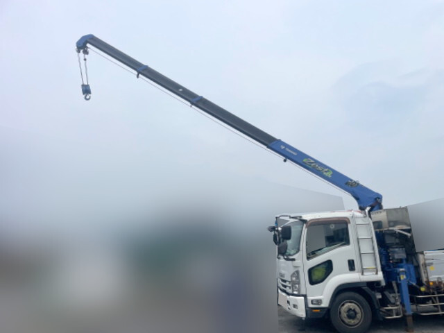 いすゞフォワードクレーン4段増トン（6t・8t）[写真14]