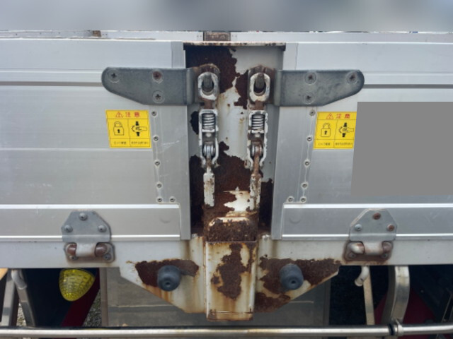 いすゞフォワードクレーン4段増トン（6t・8t）[写真09]