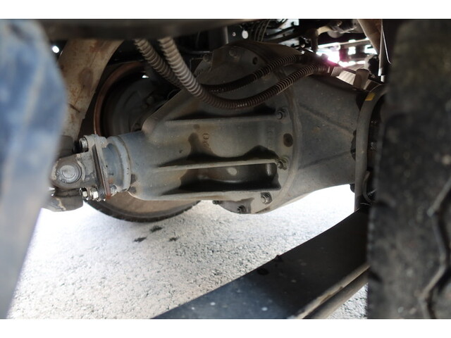 三菱ふそうキャンターダブルキャブ（Wキャブ）小型（2t・3t）[写真19]