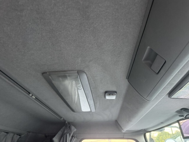 UDトラックスコンドルアルミウイング小型（2t・3t）[写真15]