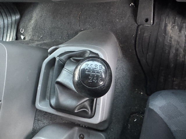 UDトラックスコンドルアルミウイング小型（2t・3t）[写真18]