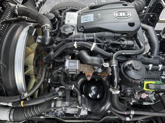 UDトラックスコンドルアルミウイング小型（2t・3t）[写真34]