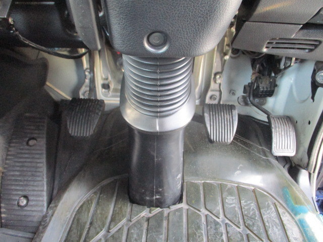 日野プロフィアトレーラーヘッド（トラクターヘッド）大型（10t）[写真19]