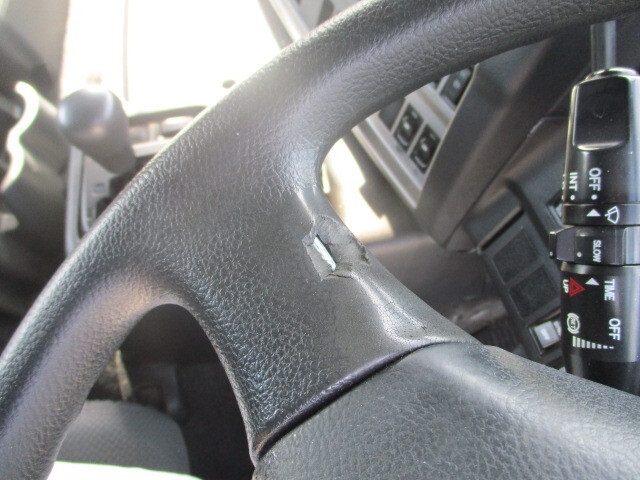 日野プロフィアトレーラーヘッド（トラクターヘッド）大型（10t）[写真26]