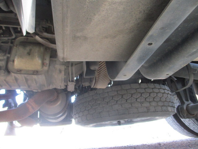 日野プロフィアトレーラーヘッド（トラクターヘッド）大型（10t）[写真38]