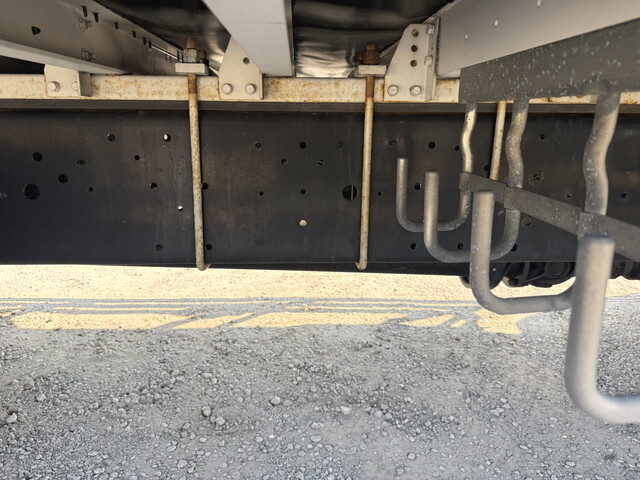 UDトラックスその他の車種アルミウイング大型（10t）[写真22]