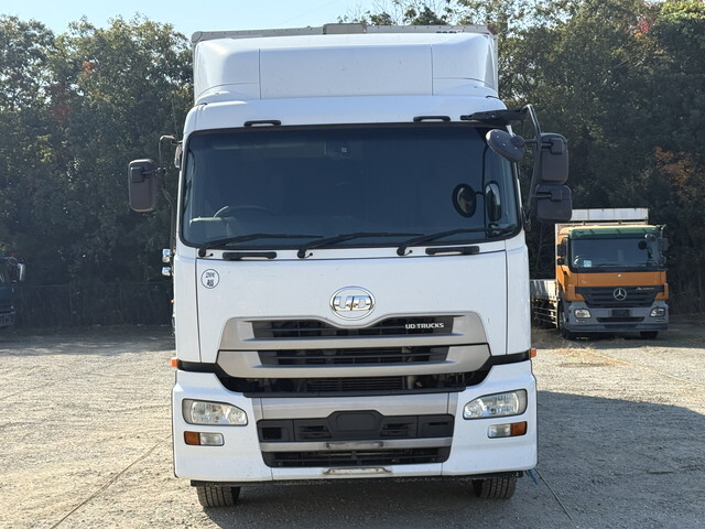 UDトラックスその他の車種アルミウイング大型（10t）[写真03]