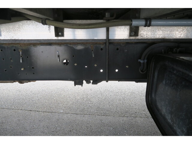 日野レンジャーアルミウイング中型（4t）[写真24]