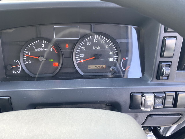 いすゞエルフダンプ小型（2t・3t）[写真12]