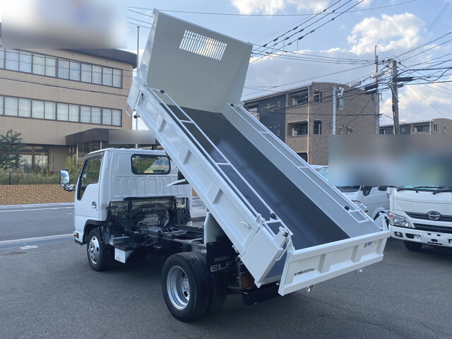 いすゞエルフダンプ小型（2t・3t）[写真02]
