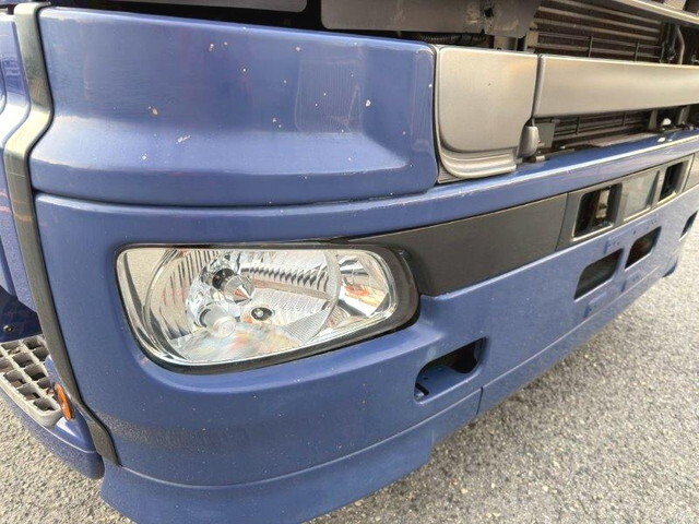 日野プロフィアトレーラーヘッド（トラクターヘッド）大型（10t）[写真13]