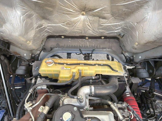 日野プロフィアトレーラーヘッド（トラクターヘッド）大型（10t）[写真17]