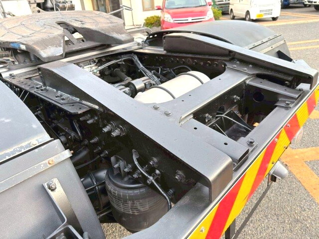 日野プロフィアトレーラーヘッド（トラクターヘッド）大型（10t）[写真07]