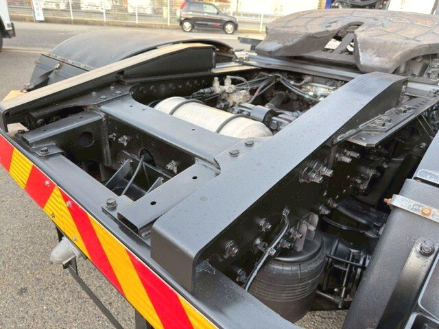 日野プロフィアトレーラーヘッド（トラクターヘッド）大型（10t）[写真08]