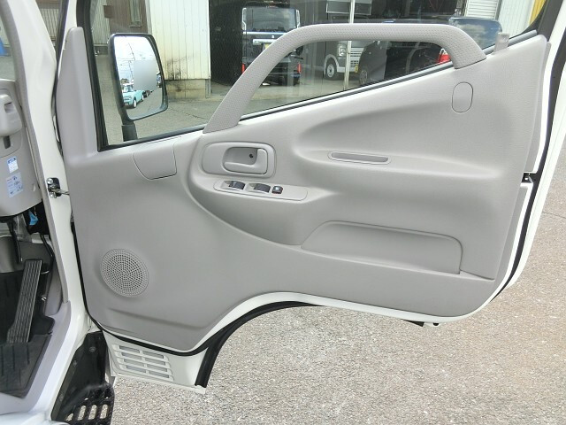 トヨタその他の車種ダブルキャブ（Wキャブ）小型（2t・3t）[写真14]
