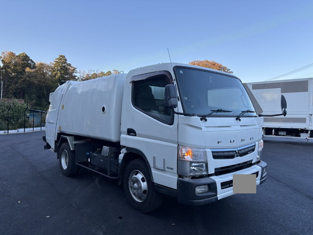 三菱ふそうキャンターパッカー車（塵芥車）小型（2t・3t）[写真03]