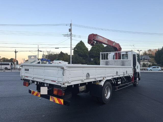 いすゞフォワードクレーン4段中型（4t）[写真02]