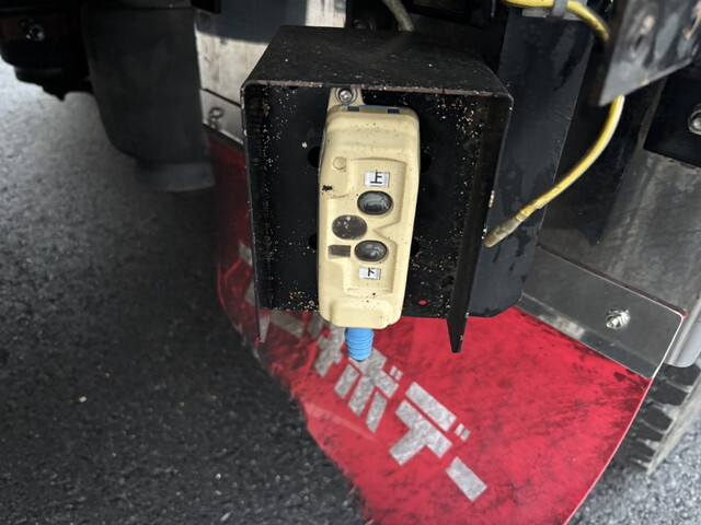 日野プロフィアセーフティローダー大型（10t）[写真19]