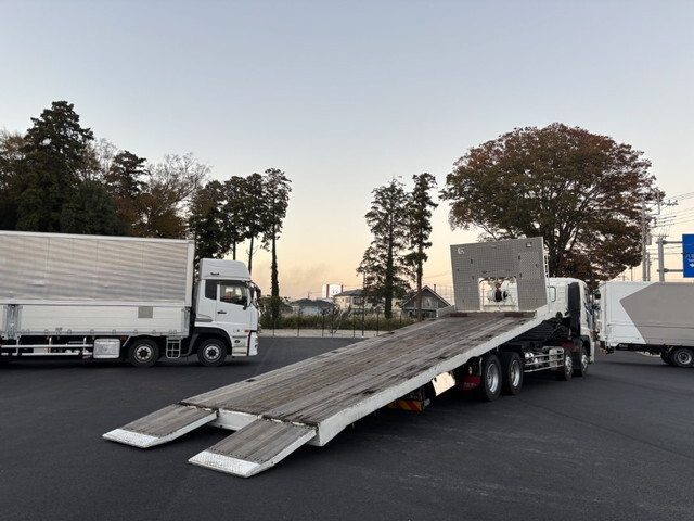 日野プロフィアセーフティローダー大型（10t）[写真02]