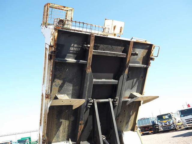 マツダタイタンダンプ・クレーン付小型（2t・3t）[写真17]