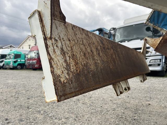 いすゞフォワードダンプ中型（4t）[写真20]