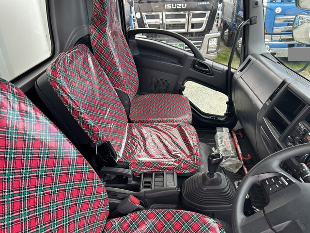 いすゞフォワードダンプ中型（4t）[写真21]