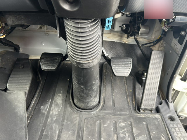 いすゞフォワードダンプ中型（4t）[写真23]