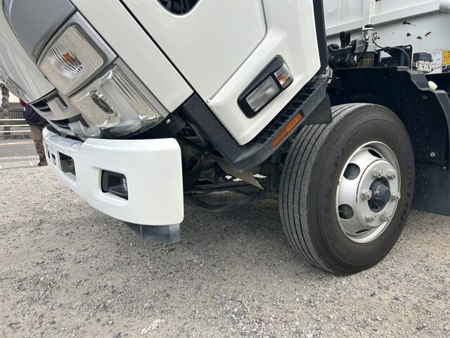 いすゞフォワードダンプ中型（4t）[写真34]