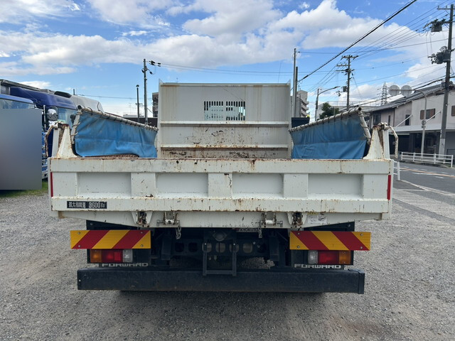 いすゞフォワードダンプ中型（4t）[写真06]