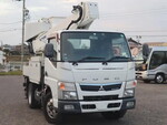 三菱ふそうキャンター高所作業車小型（2t・3t）[写真01]