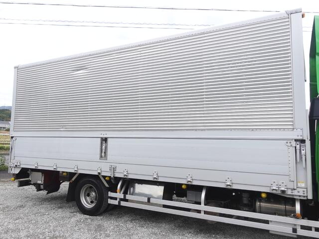 三菱ふそうファイターアルミウイング中型（4t）[写真06]