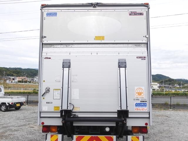 いすゞフォワードアルミウイング中型（4t）[写真02]