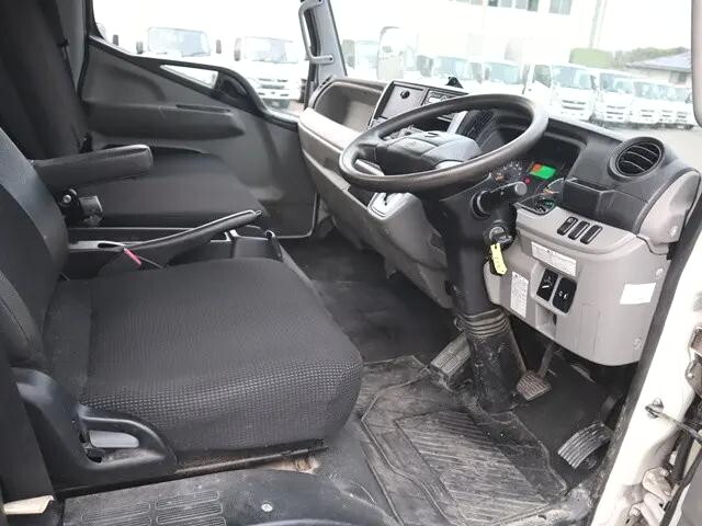 日産アトラス平ボディ小型（2t・3t）[写真26]