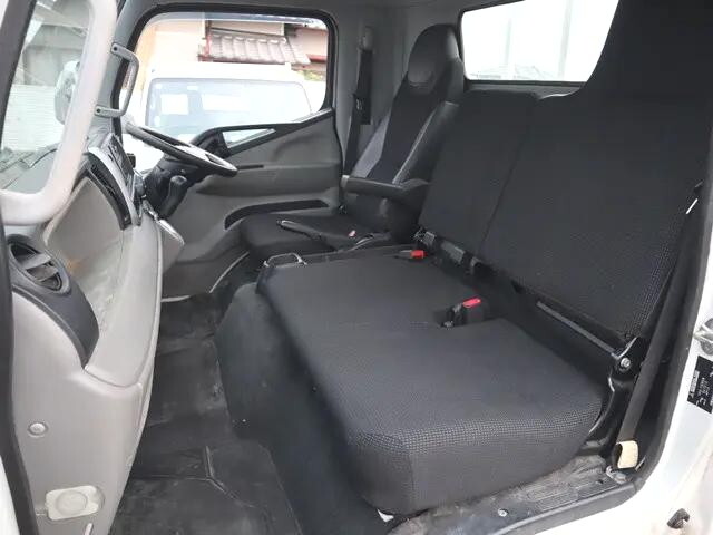 日産アトラス平ボディ小型（2t・3t）[写真29]