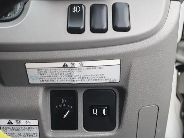 日産アトラス平ボディ小型（2t・3t）[写真33]