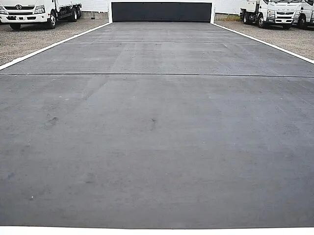 日産アトラス平ボディ小型（2t・3t）[写真09]