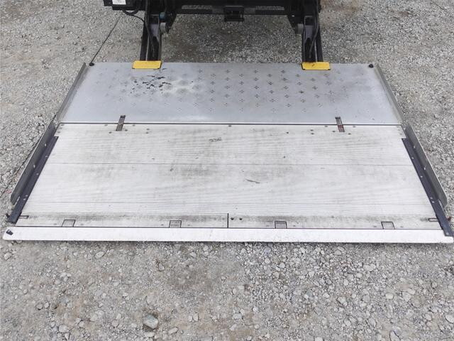 日野レンジャー冷凍車（冷蔵車）増トン（6t・8t）[写真09]