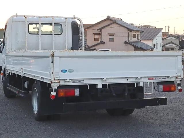 日野デュトロ平ボディ小型（2t・3t）[写真02]