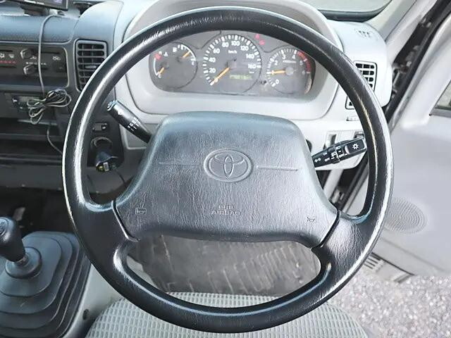 トヨタダイナ平ボディ小型（2t・3t）[写真04]